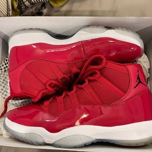 Nike Air Jordan 11 Deadstock “Win Like 96”.